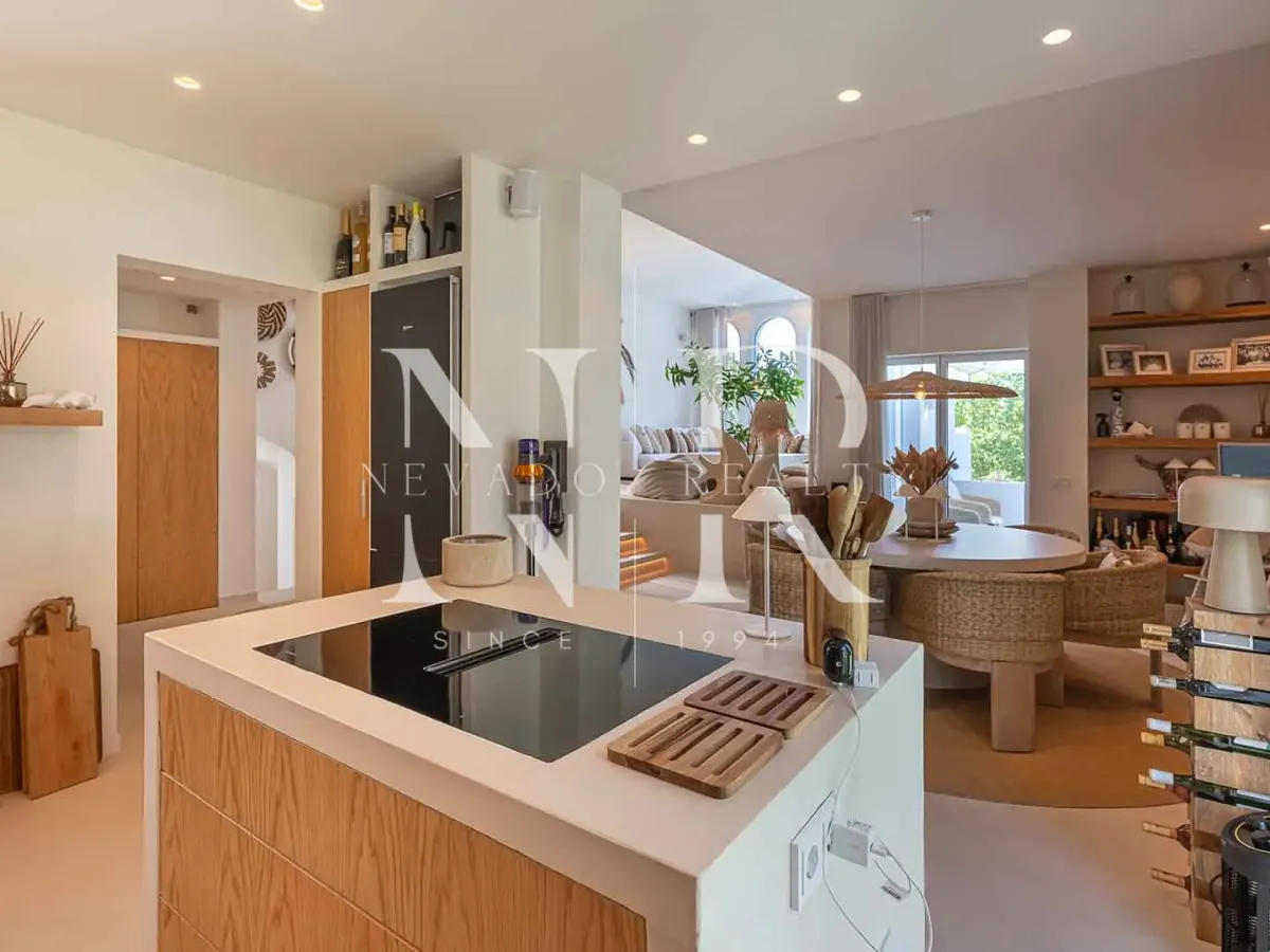 Boho style villa in Atalaya Rio Verde for sale