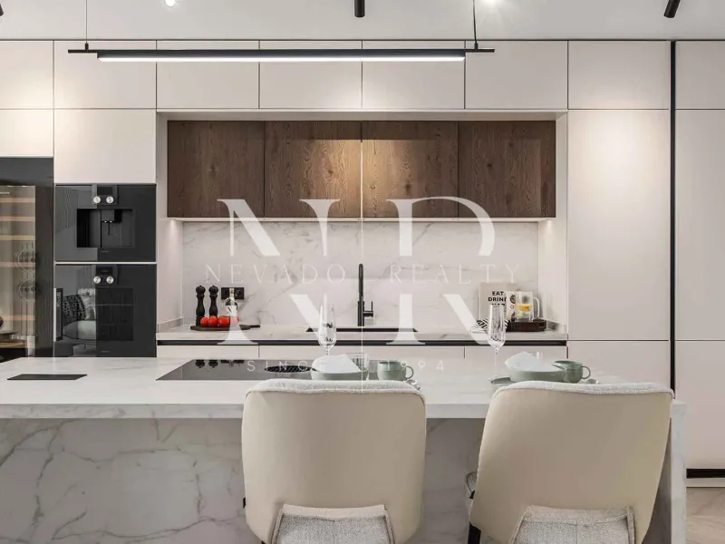 Apartment in Les Belvederes residential complex with panoramic sea views for sale