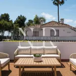 Completely renovated villa in the Altos del Rodeo residential area for sale 6