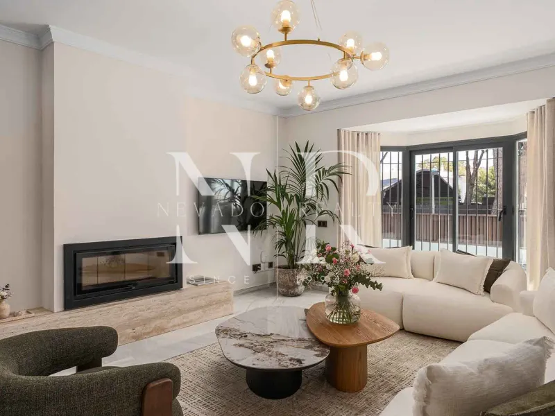 Completely renovated villa in the Altos del Rodeo residential area for sale