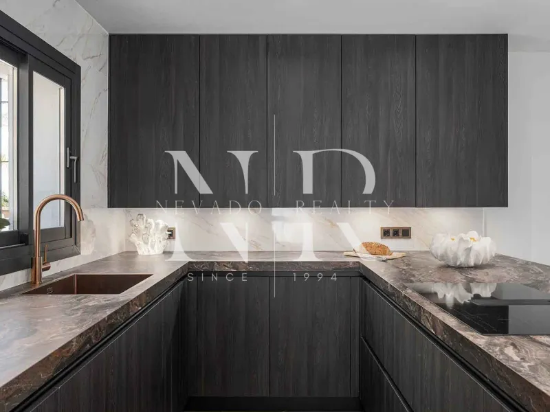 Completely renovated villa in the Altos del Rodeo residential area for sale