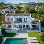 Villa in Los Naranjos Golf with sea views for sale 2