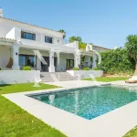 Villa in Los Naranjos Golf with sea views for sale 3