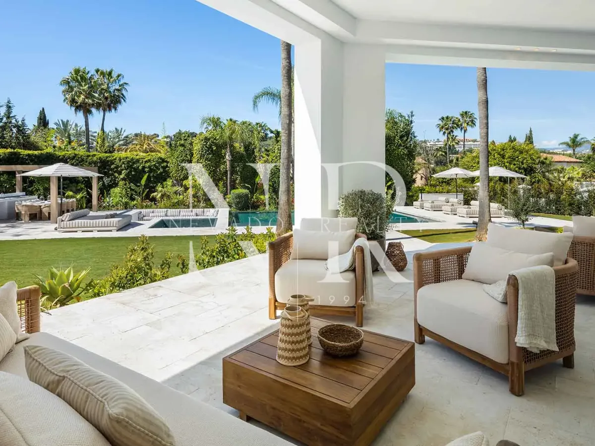 Completely refurbished villa in Nueva Andalucía for sale