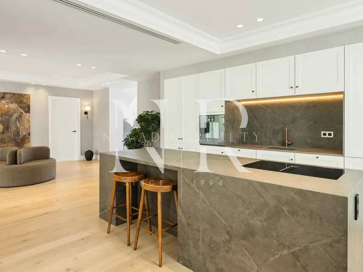 Completely refurbished villa in Nueva Andalucía for sale