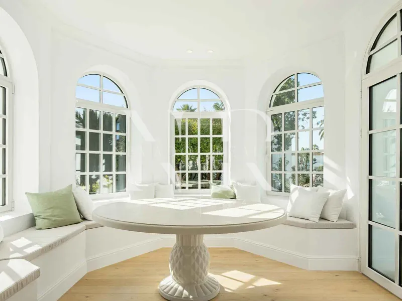 Completely refurbished villa in Nueva Andalucía for sale