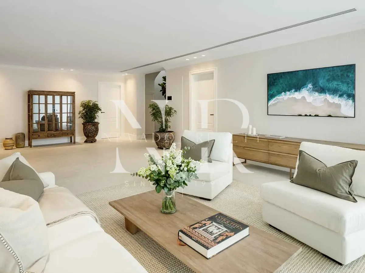 Completely refurbished villa in Nueva Andalucía for sale