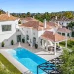 French style villa in La Cerquilla for sale 1