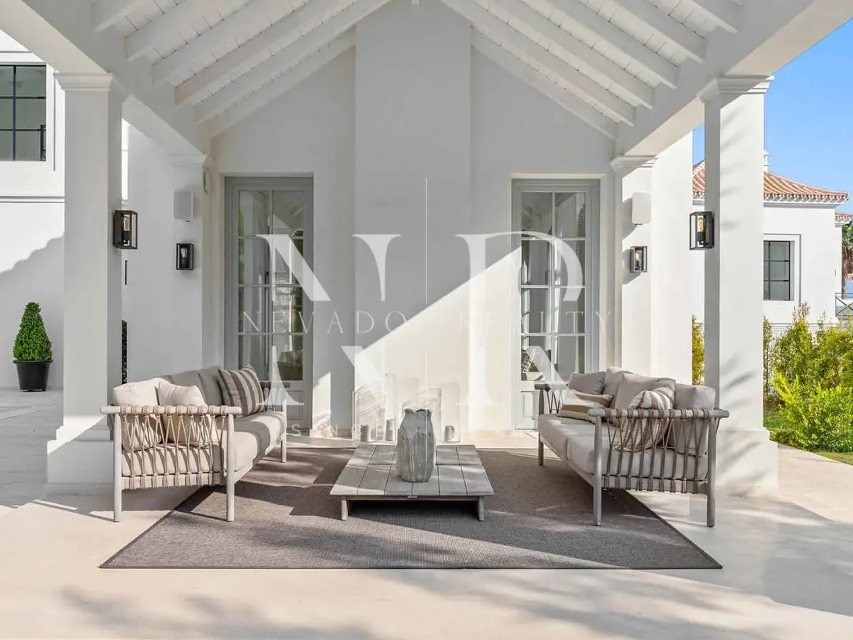 French style villa in La Cerquilla for sale