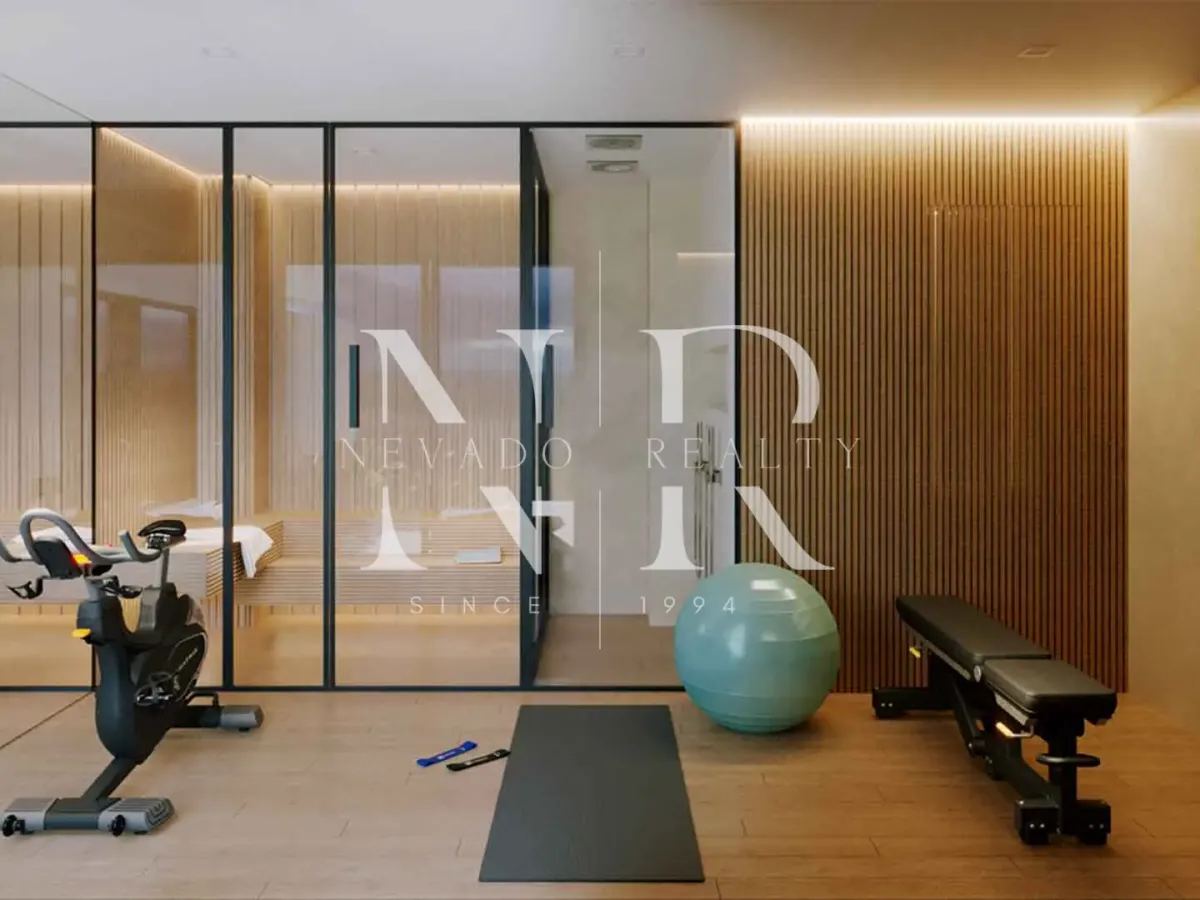 Villa in Los Naranjos Hill Club with construction project for sale