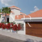 Villa in Los Naranjos Hill Club with construction project for sale 9