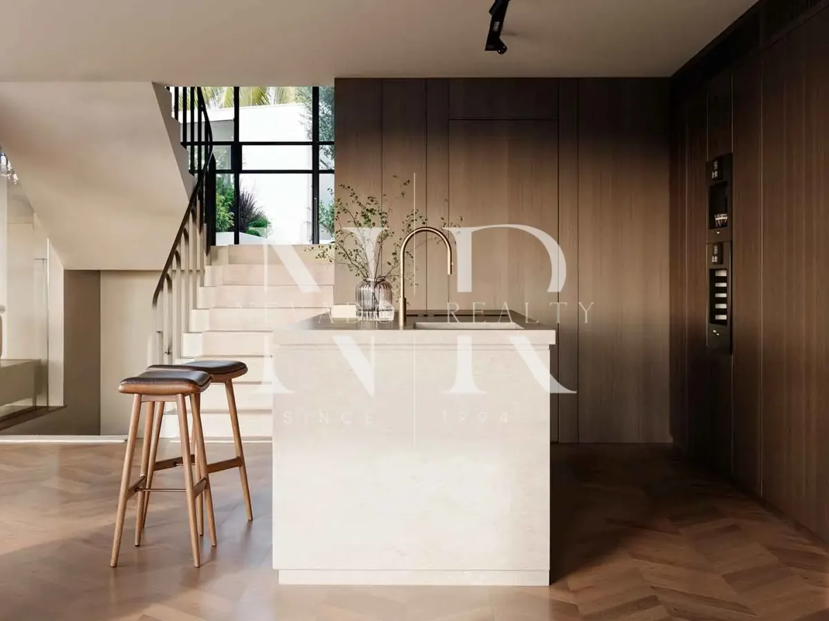 Newly built villa in Los Naranjos Hill Club for sale