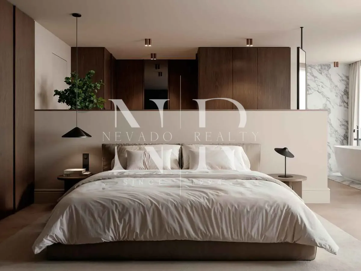 Newly built villa in Los Naranjos Hill Club for sale