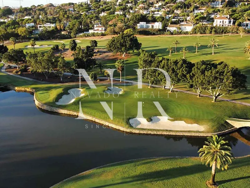 Newly built villa in La Cerquilla for sale