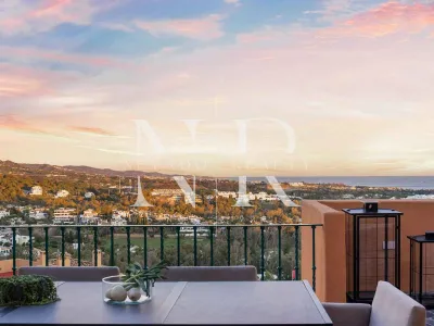 Penthouse in Les Belvederes urbanization with panoramic views for sale