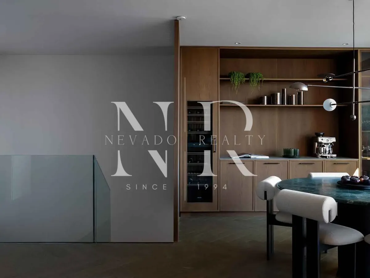 Penthouse in Les Belvederes urbanization with panoramic views for sale