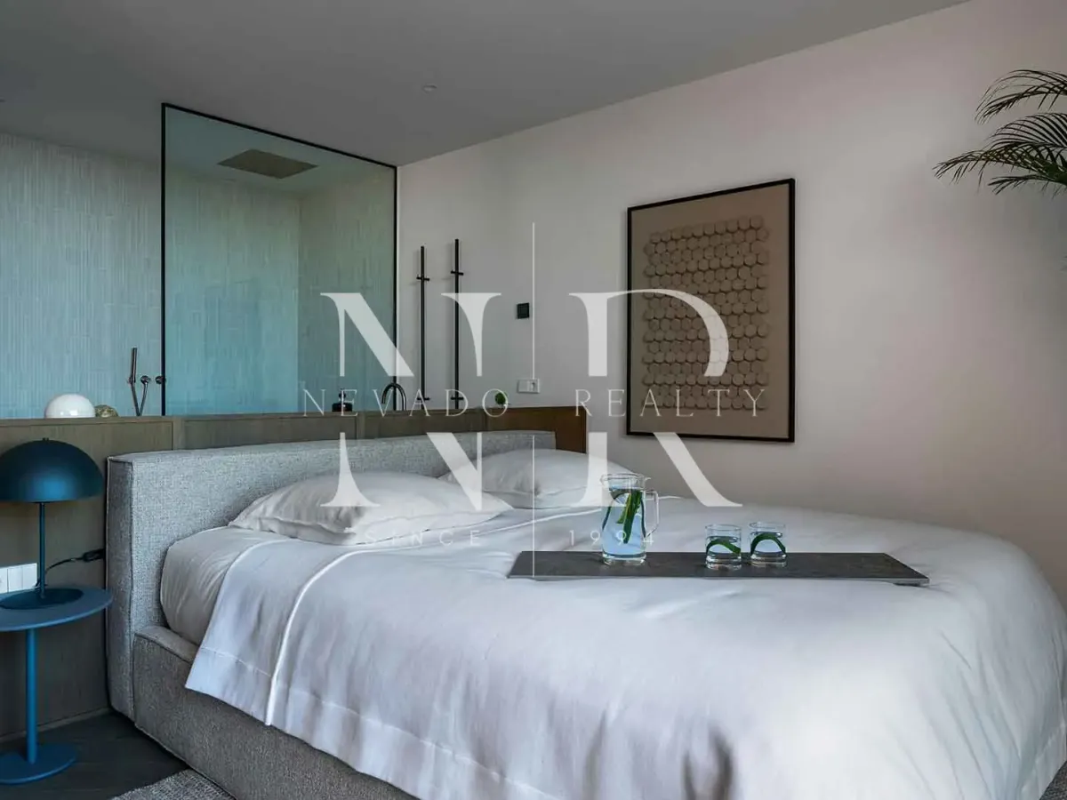 Penthouse in Les Belvederes urbanization with panoramic views for sale