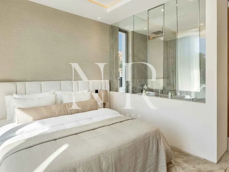 Frontline golf villa in Las Brisas with panoramic views for sale