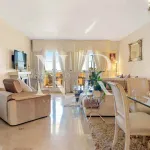 Flat in Urbanisation Cumbres del Rodeo with sea views for sale 5