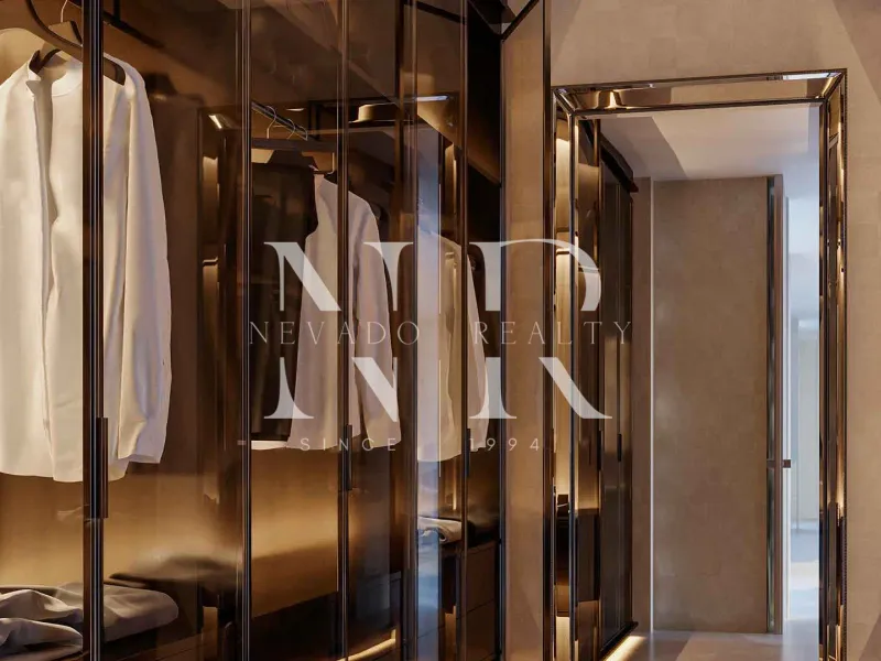 Villa in Nueva Andalucía under construction in closed urbanization for sale