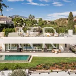 Villa for sale front line golf in Los Naranjos Golf Club 6