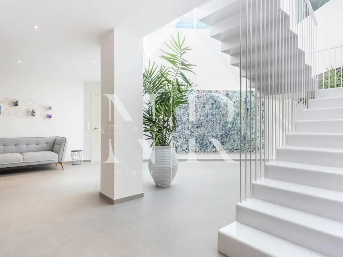 Balinese style villa in Las Brisas Golf with panoramic views for sale