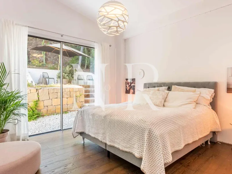 Balinese style villa in Las Brisas Golf with panoramic views for sale