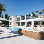 Frontline golf villa in Los Naranjos Golf Club for sale 3