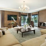 Frontline golf villa in Nueva Andalucia for sale 2