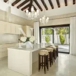 Frontline golf villa in Nueva Andalucia for sale 3