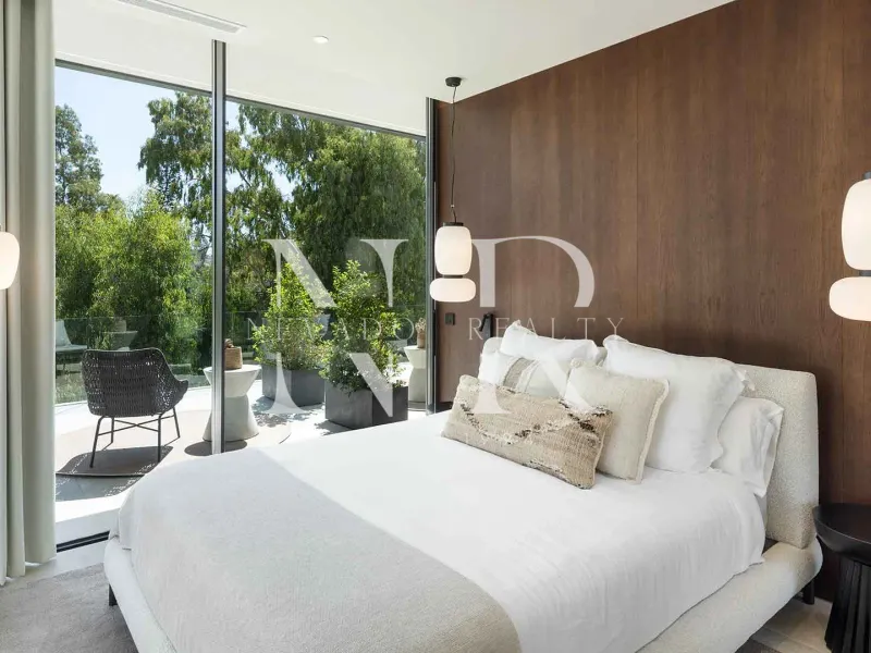 Villa in Nueva Andalucia close to the Golf Valley for sale