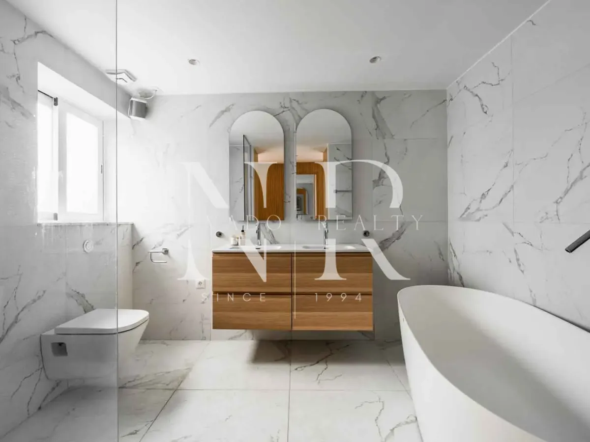 Apartment in Nueva Andalucia for sale