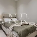 Completely renovated apartment in Los Almendros residential complex for sale 8