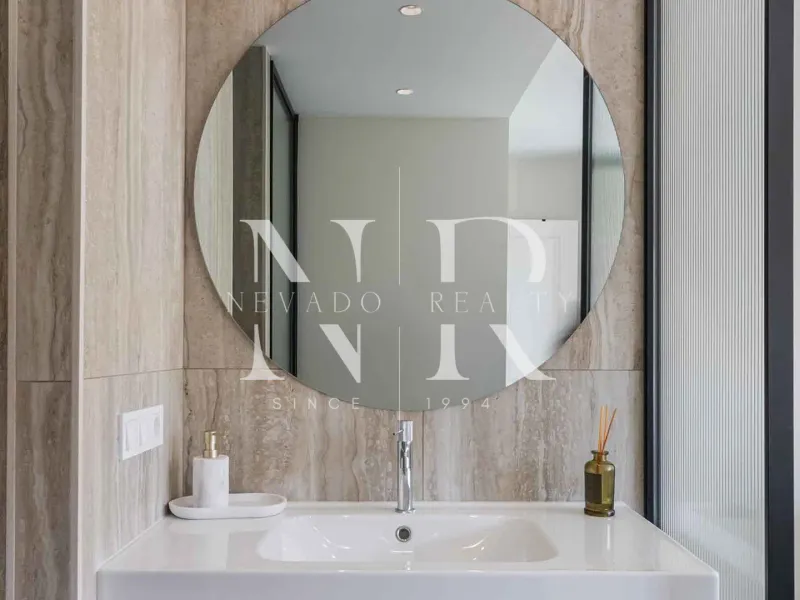 Completely renovated apartment in Los Almendros residential complex for sale