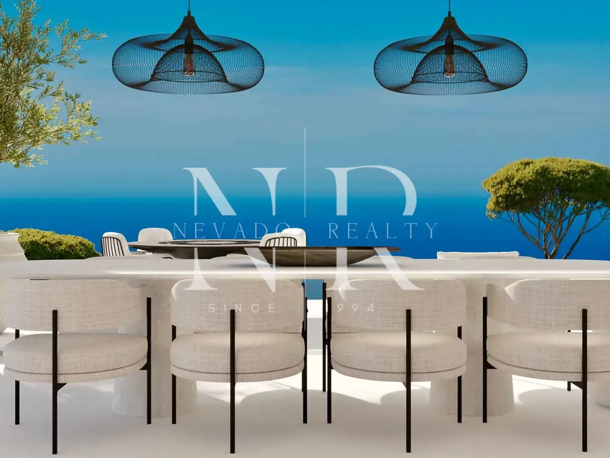 Villa under construction in El Real de la Quinta with panoramic sea views for sale