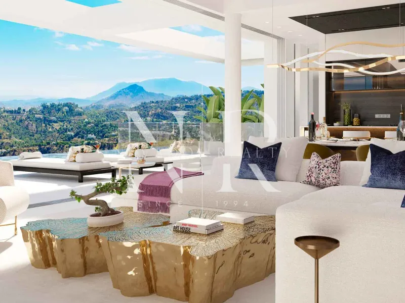 Villa under construction in El Real de la Quinta with panoramic sea views for sale