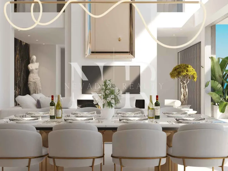 Villa under construction in El Real de la Quinta with panoramic sea views for sale