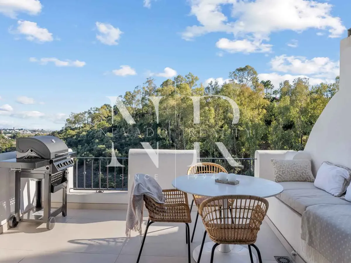 Completely renovated apartment in Las Terrazas residential complex for sale