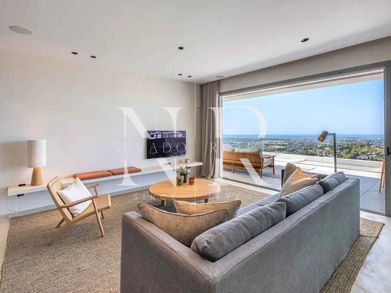Apartment in Byu Hills development with panoramic sea views for sale