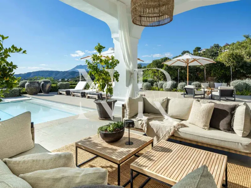 Villa in Marbella Club Golf Resort with panoramic sea views for sale