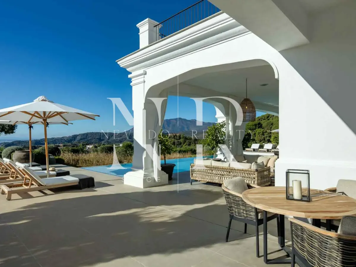 Villa in Marbella Club Golf Resort with panoramic sea views for sale