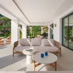 Villa in El Herrojo with panoramic sea views for sale 5