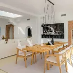 Classic Andalusian-style villa for sale in El Madroñal 15