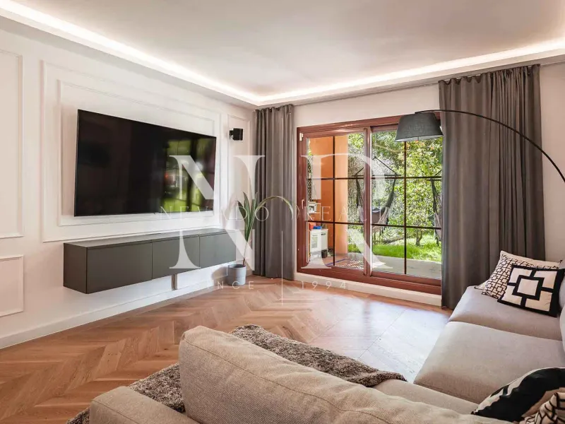 Completely renovated apartment for sale in the Gazules del Sol residential complex