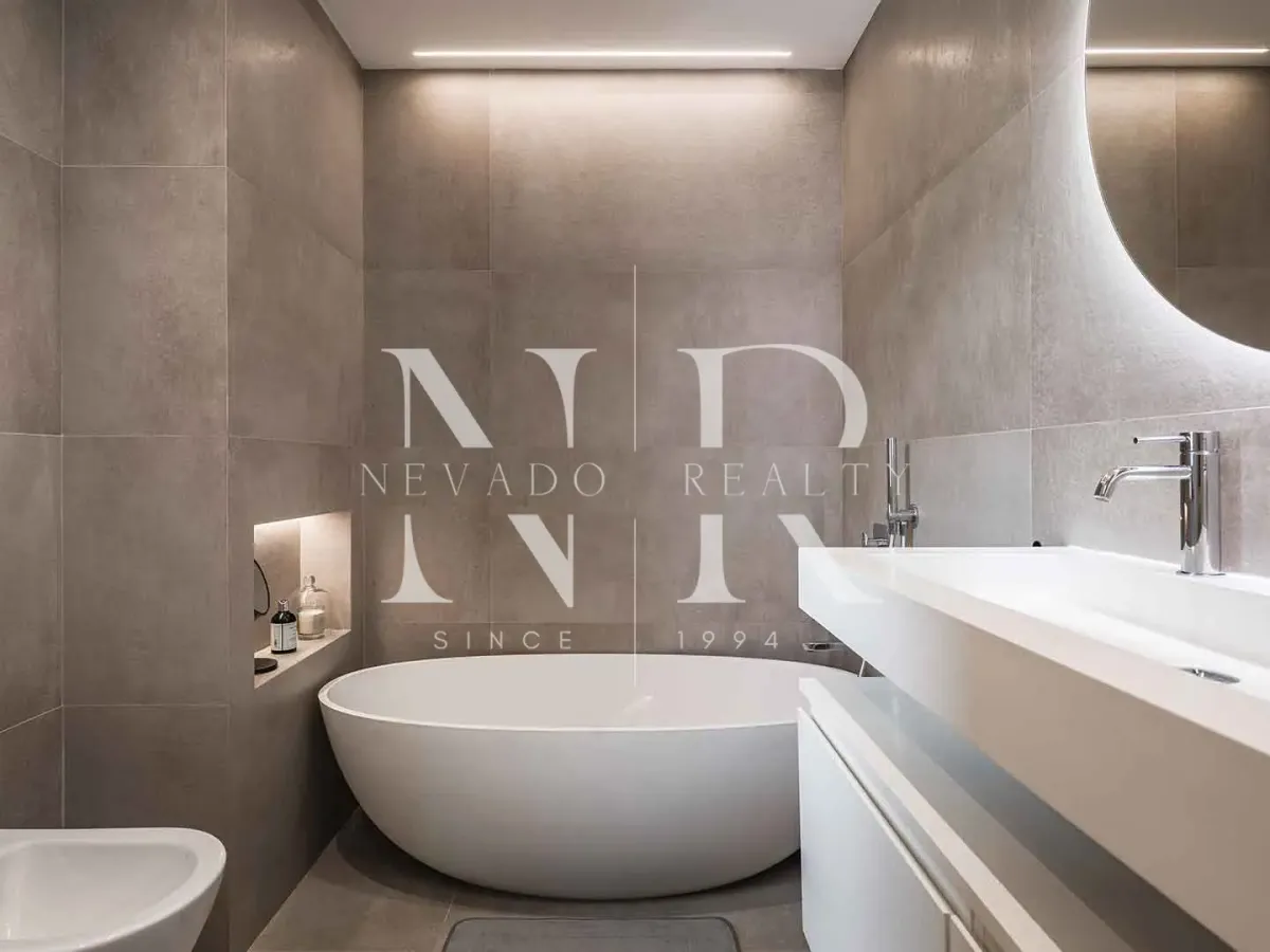 Completely renovated apartment for sale in the Gazules del Sol residential complex