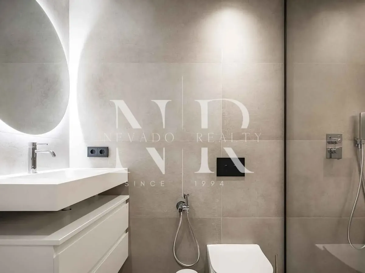 Completely renovated apartment for sale in the Gazules del Sol residential complex