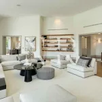 Completely renovated villa for sale in La Zagaleta residential development 8