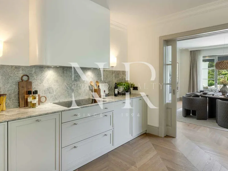 Completely renovated villa for sale in La Zagaleta residential development