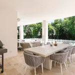 Modern-style villa for sale in La Quinta 4