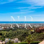 Villa in Benahavís with panoramic sea views for sale 5